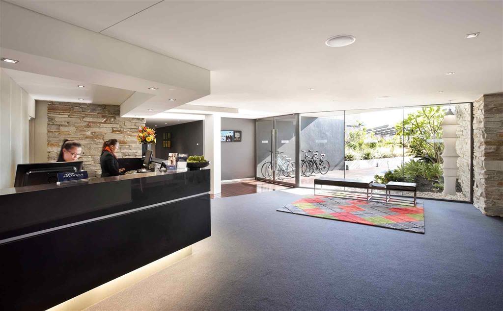 East Perth Suites Hotel Экстерьер фото