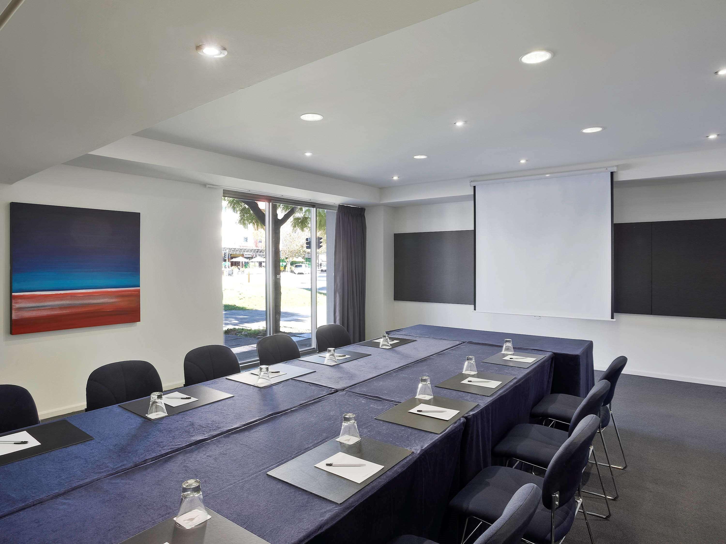 East Perth Suites Hotel Экстерьер фото