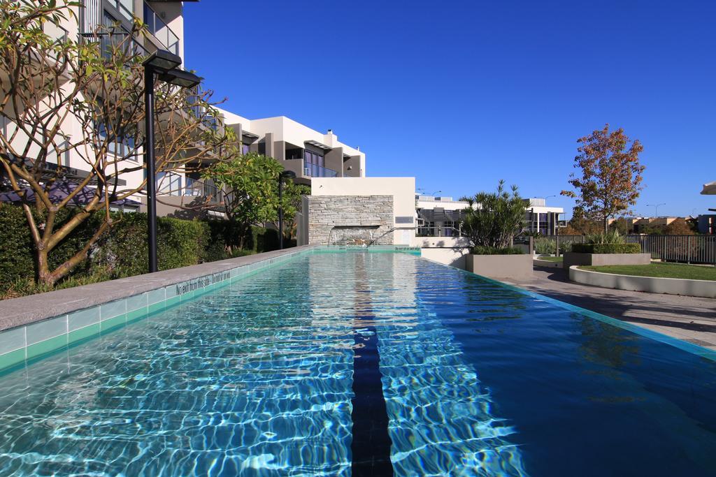 East Perth Suites Hotel Экстерьер фото